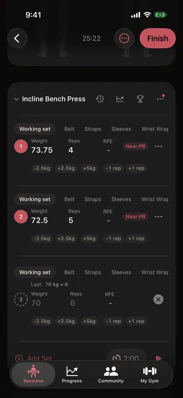 Callus active workout for Incline Bench Press with a running session timer, working sets showing quick weight and rep steppers, equipment tags and Near PR badges