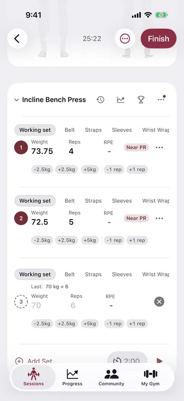 Callus active workout for Incline Bench Press with a running session timer, working sets showing quick weight and rep steppers, equipment tags and Near PR badges